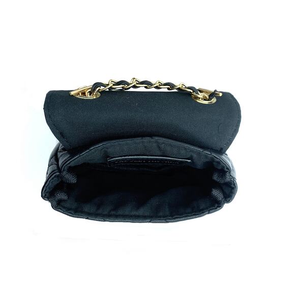 Badgley Mischka Mini Crossbody Purse Key Clip Vegan Leather Black Quilted NWT 49 - Picture 4 of 4